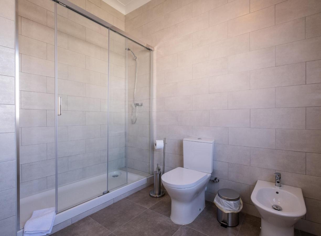 Monaco Sweet House Bed and Breakfast Πόντα Ντελγκάντα Εξωτερικό φωτογραφία